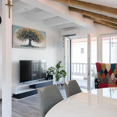 Apartman Castrum Jubae * Ljubač